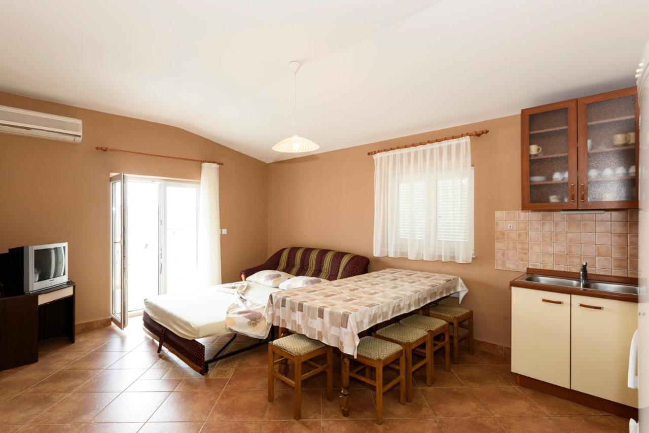 Apartments Golubic Sveti Petar  Bagian luar foto