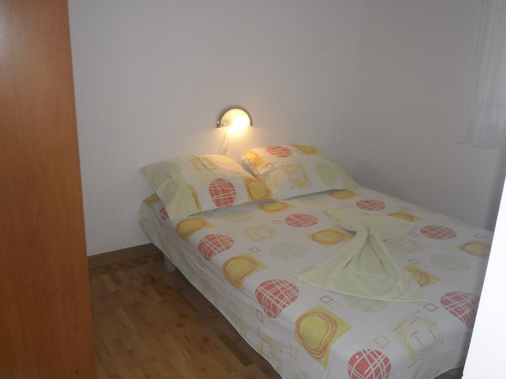 Apartments Golubic Sveti Petar  Ruang foto